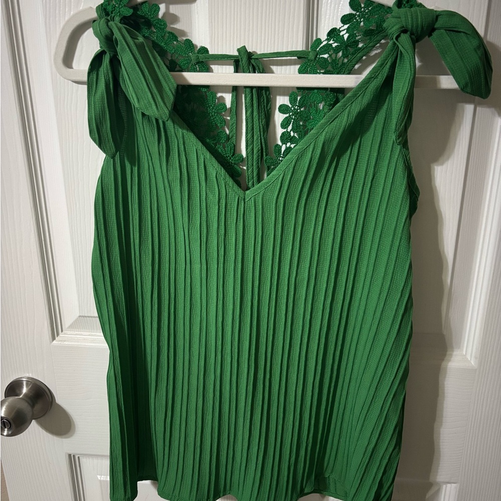 BCX Vibrant Green Lace Strap Tank Top